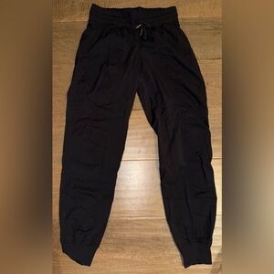 Lululemon dance studio mid rise jogger full length.
